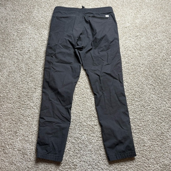 Vuori Women’s Ripstop Pants - Picture 3 of 5